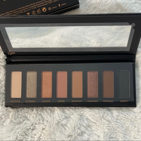 Karmela Cosmetics Defiance Eyeshadow Palette - Picture 4 of 8